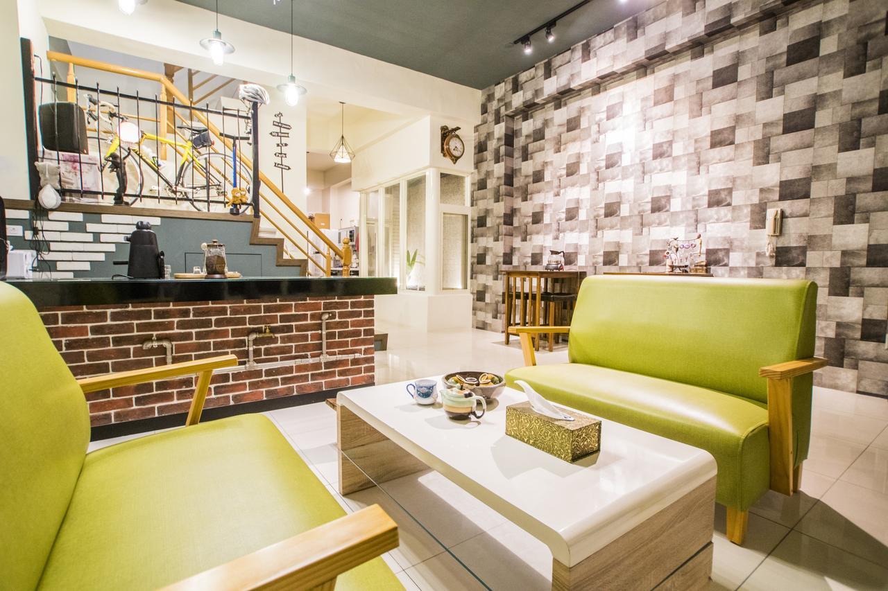 Railway Traveler B&B Taitung 외부 사진