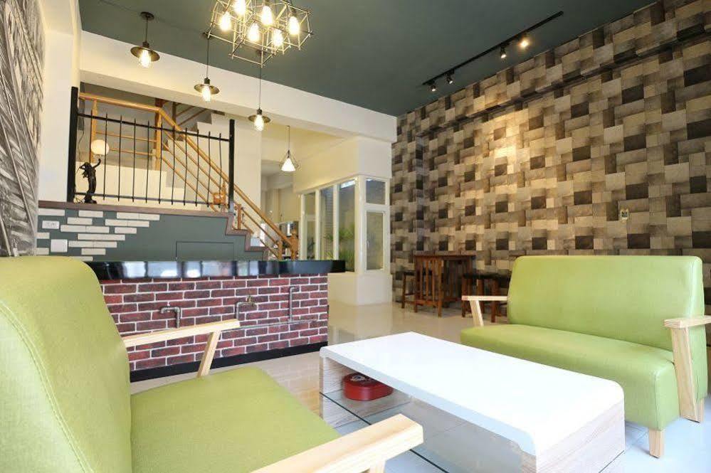 Railway Traveler B&B Taitung 외부 사진