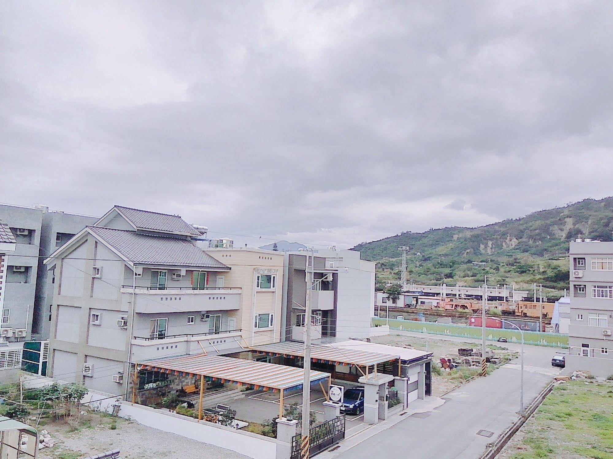 Railway Traveler B&B Taitung 외부 사진
